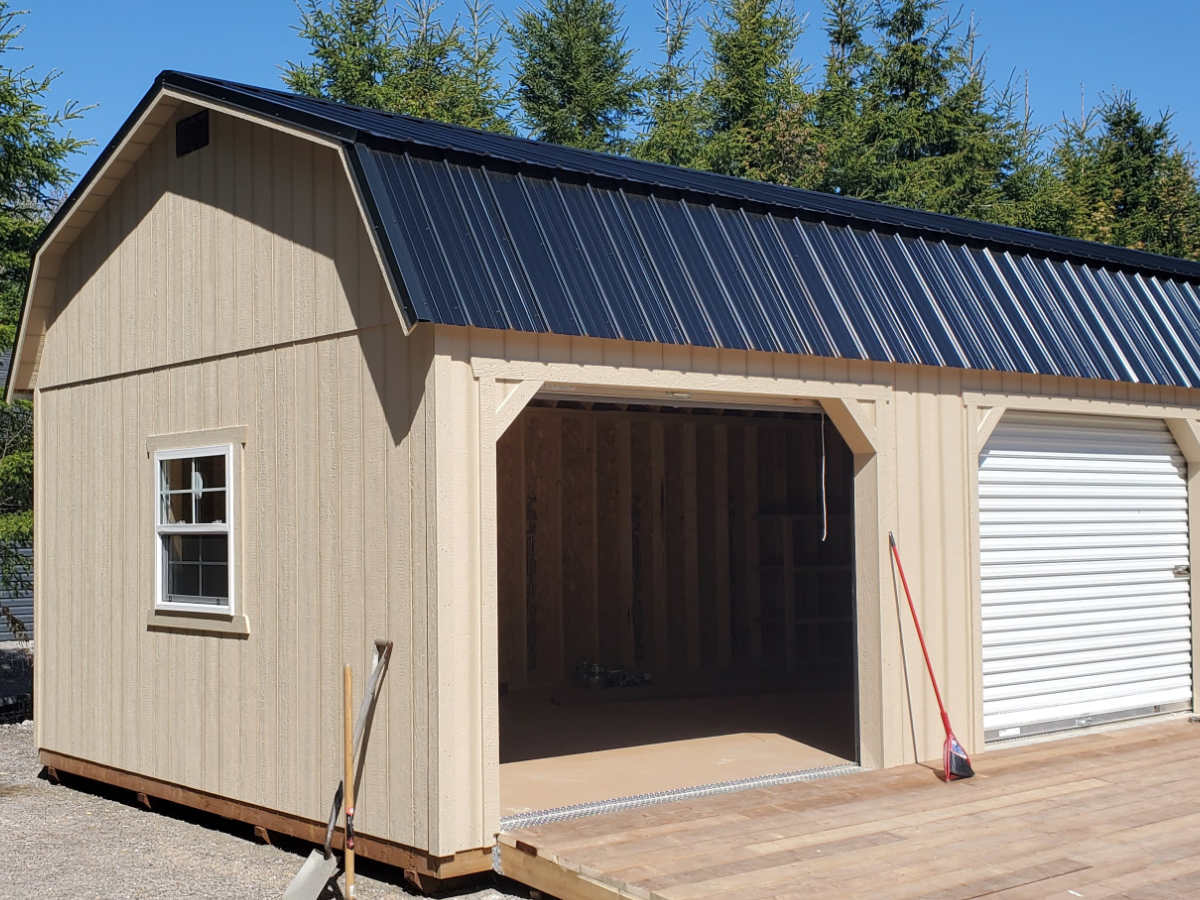 914: Lofted Barn 16x40 8' Walls Custom Colour with Black Trim - Build on Site - Image 3