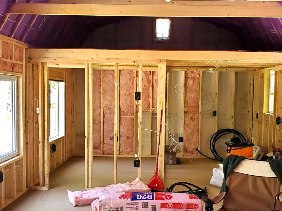 915: Lofted Barn 16x40 8' Walls Custom Colour and Trim - Build on Site - Image 5